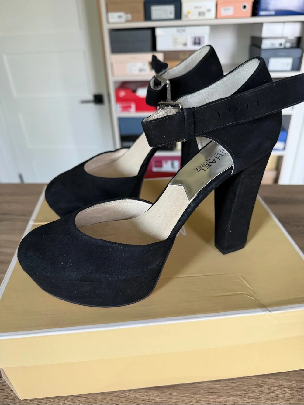 Michael Kors Haven Suede Platform Ankle Strap Block Heel Pump Black Size 8.5 Box